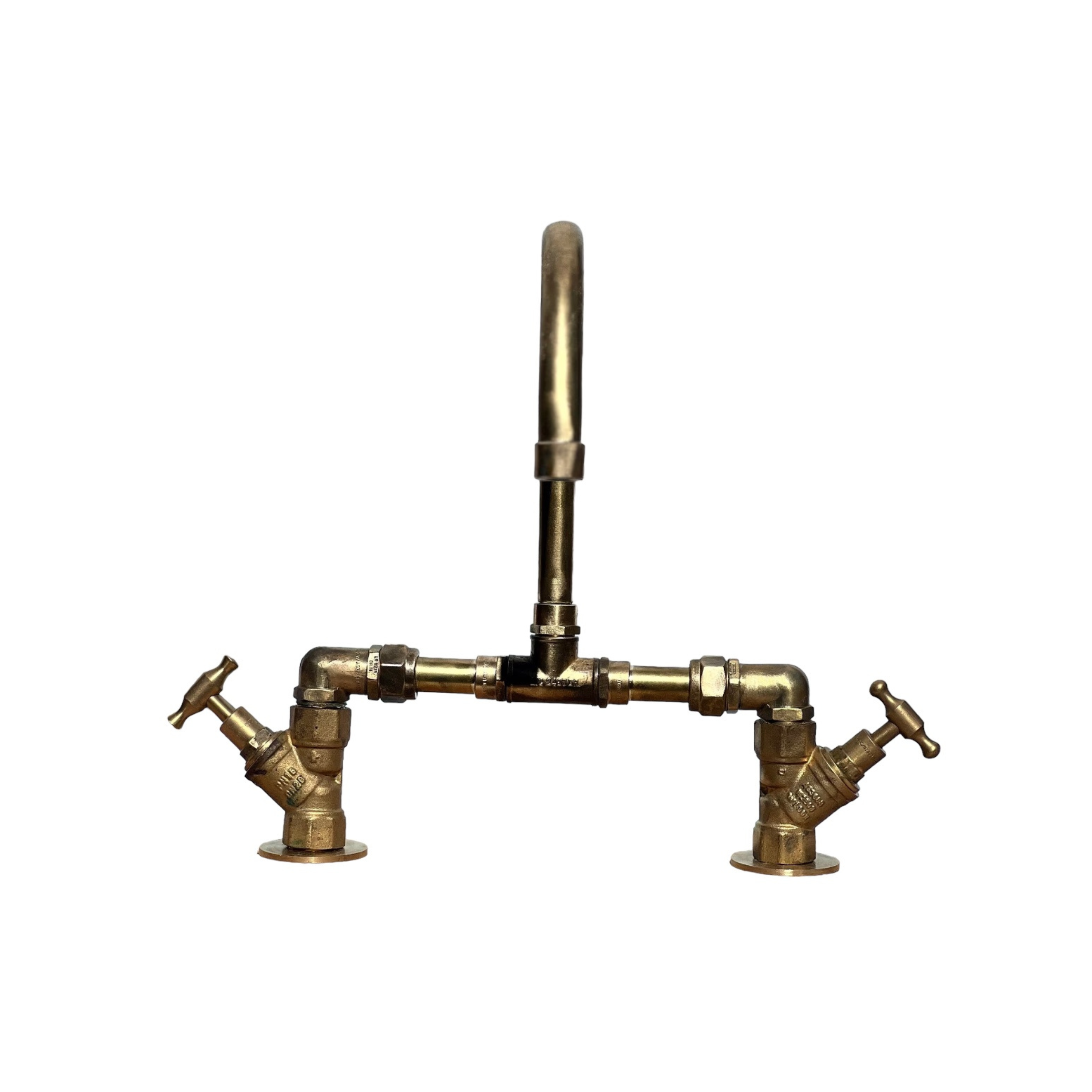 Noosa Industrial Brass Tap Set