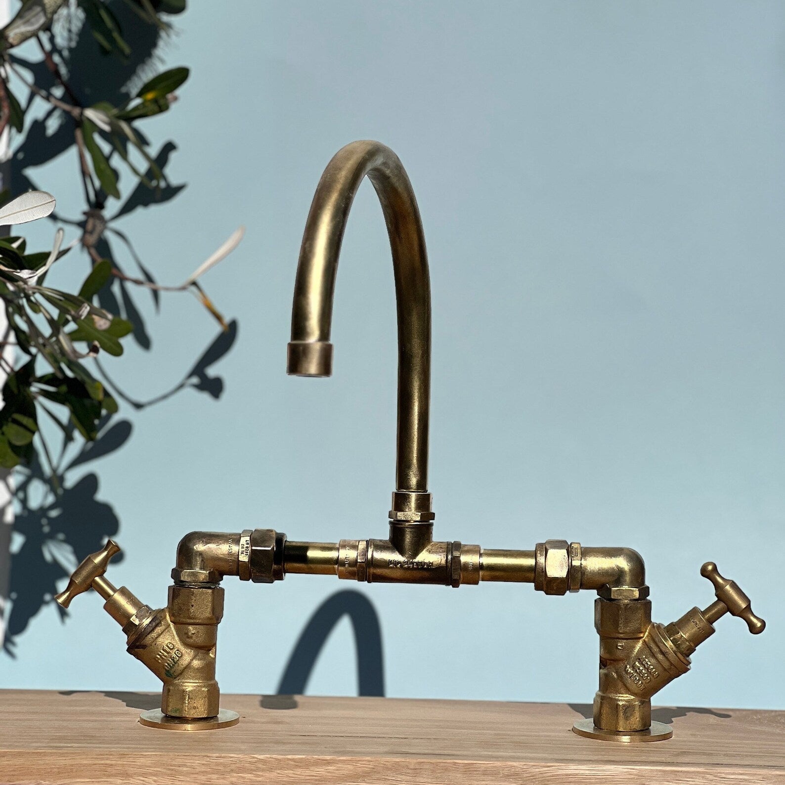 Noosa Industrial Brass Tap Set